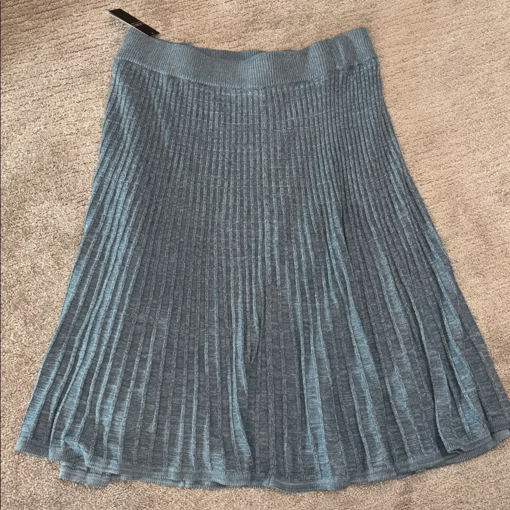 🏷 Lauren skirt - Picture 7 of 8